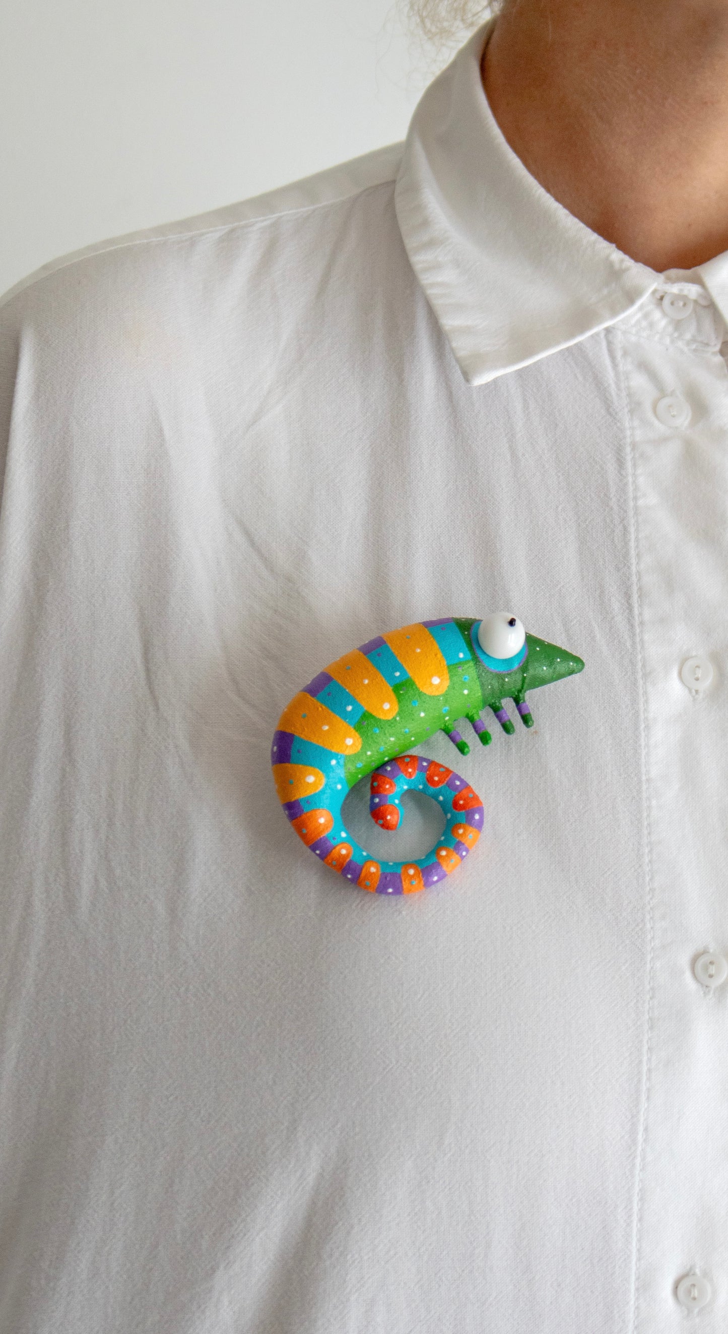 Handmade and hand painted Chameleon Brooch – Unique Art Jewelry by Marlitoyart