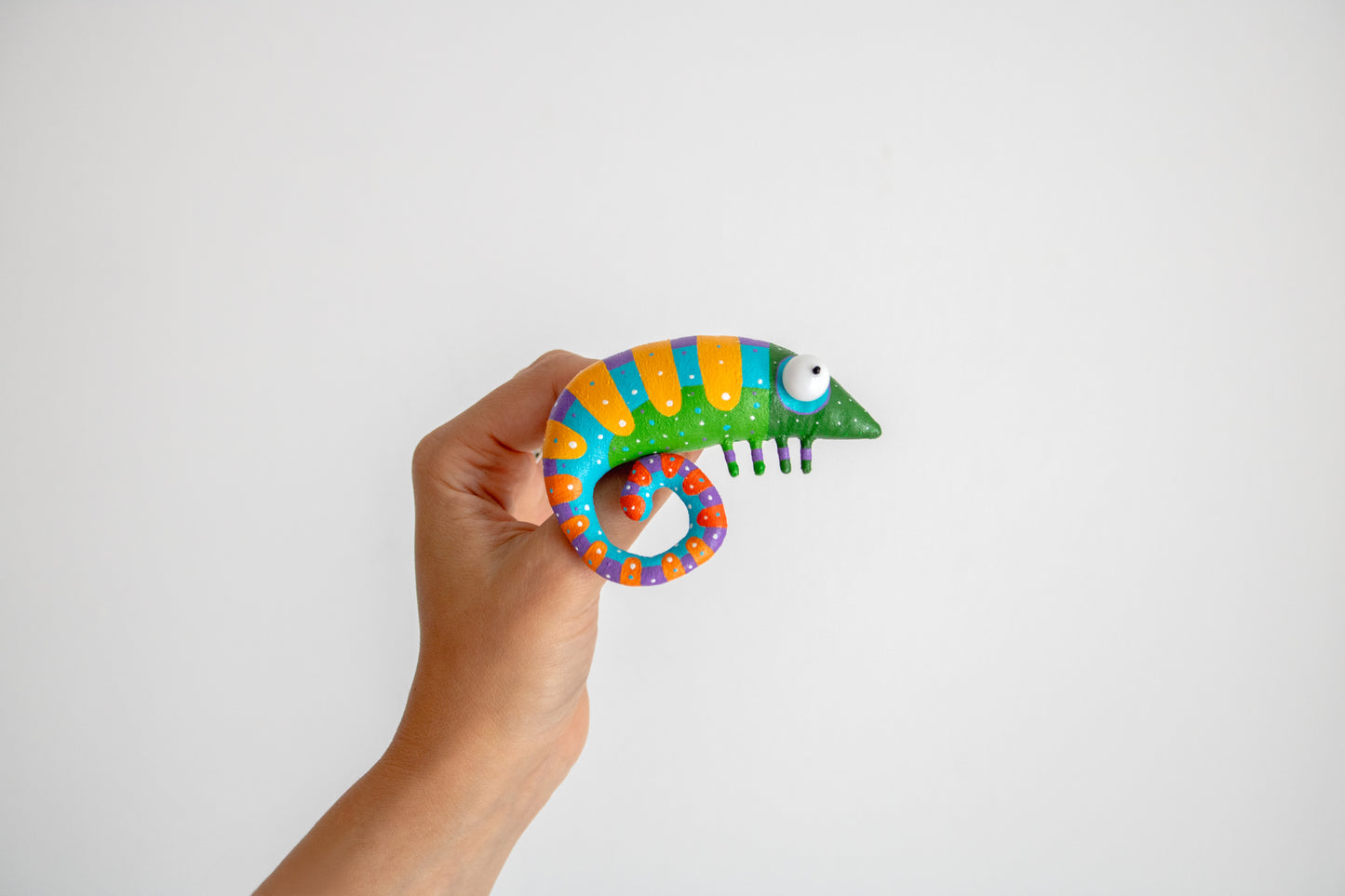 Handmade and hand painted Chameleon Brooch – Unique Art Jewelry by Marlitoyart