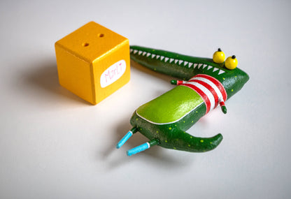 Louis the alligator– Collectible Handcrafted Gift by Marlitoyart