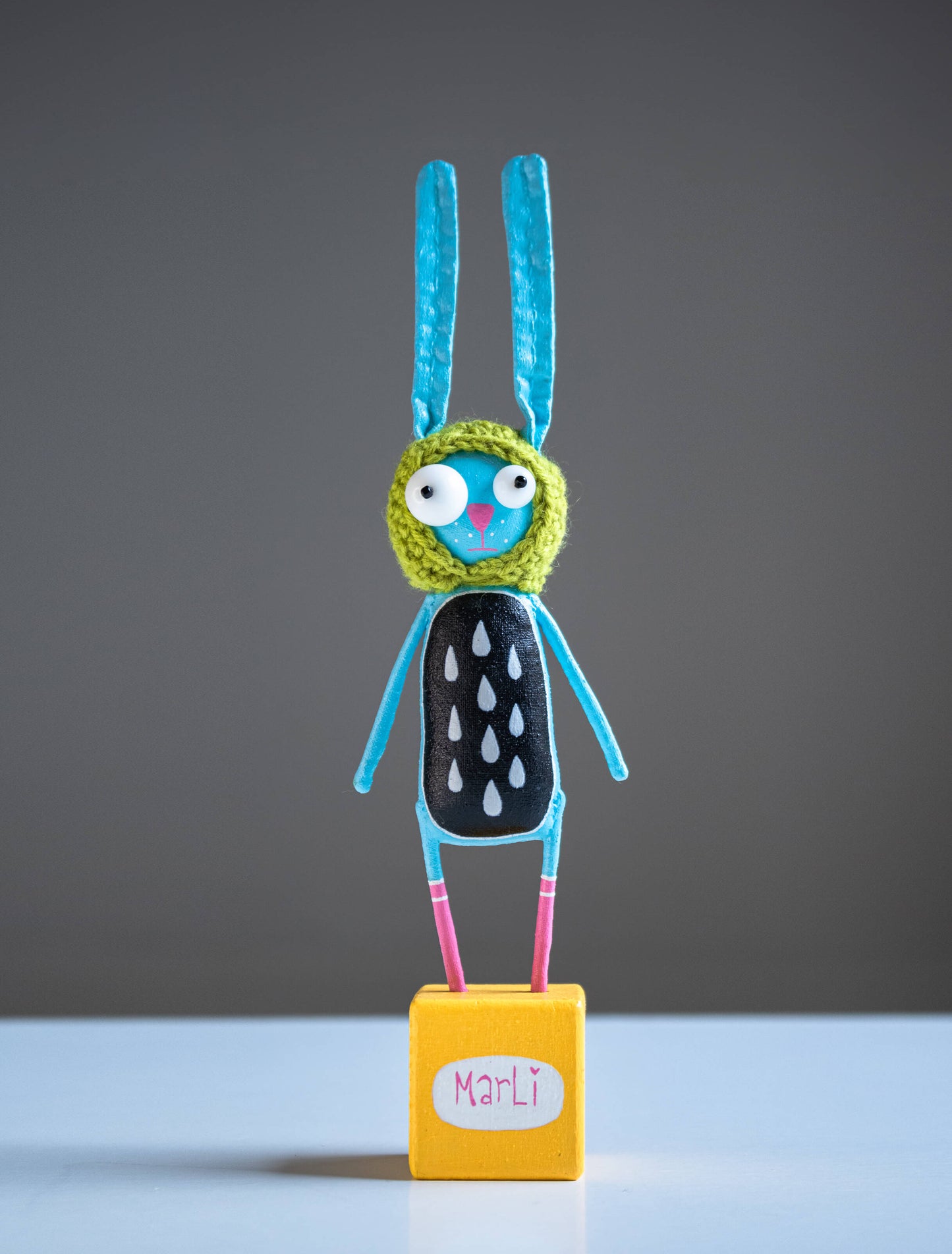 Ryan the Dreamy Bunny – Collectible Handcrafted Gift by Marlitoyart