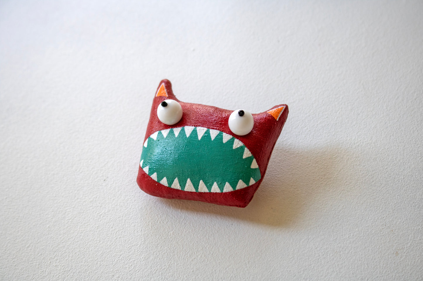 Handmade Cat’s Head , brooch - Summer Fashion | Marlitoyart